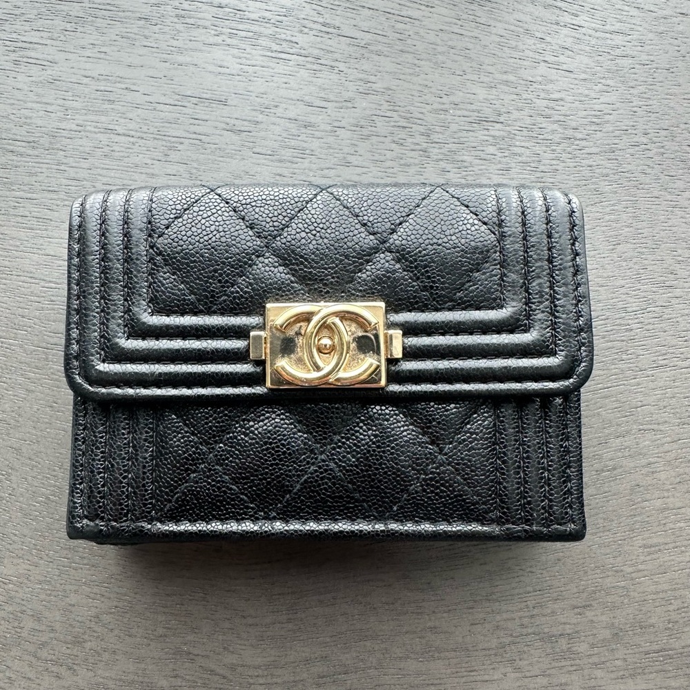 Chanel Compact Wallet Caviar